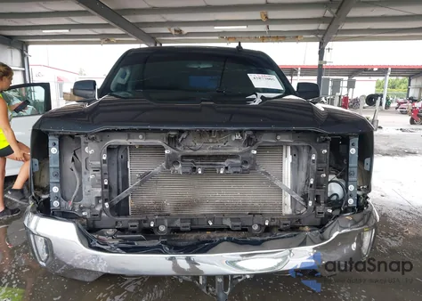 2017 Chevrolet Silverado 1500 1Lt from USA, damaged, VIN 3GCPCRECXHG476289